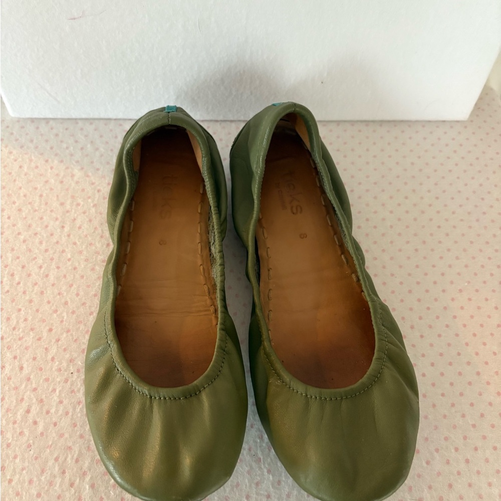 Tieks Olive Green Women's Flats
